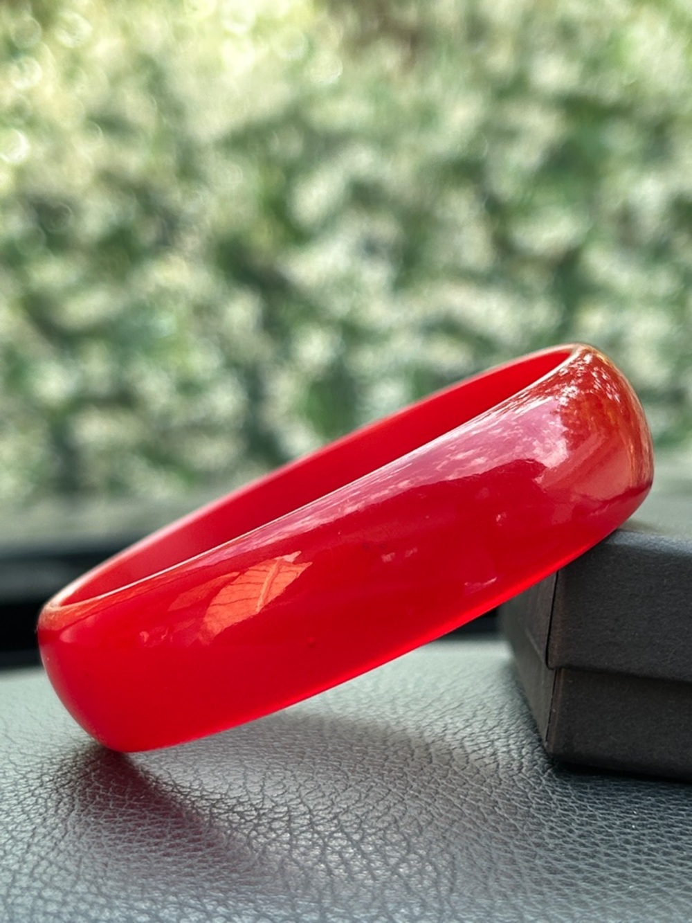 Vintage Bakelite Red Bangle Bracelet Size 7 3/4”